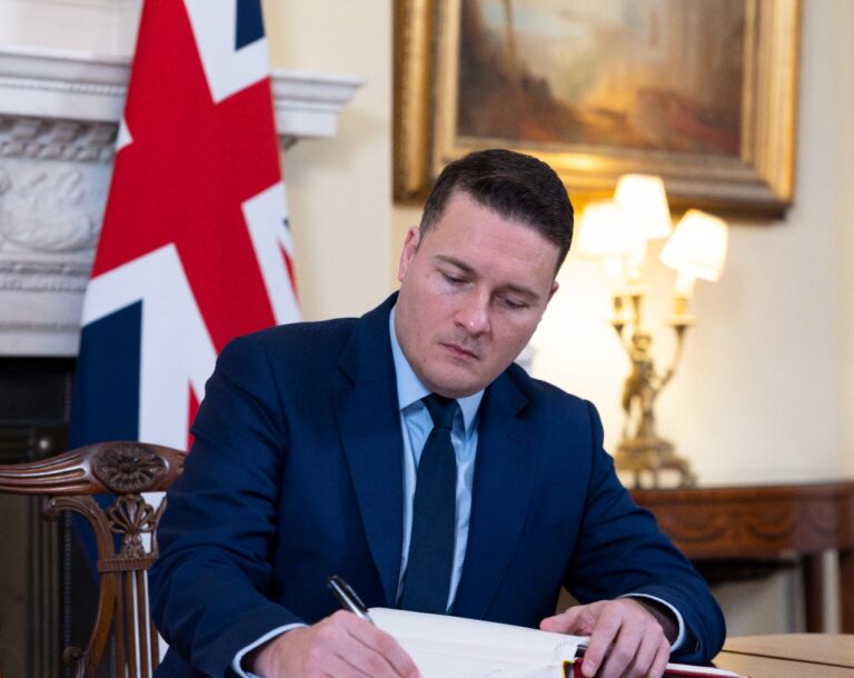 Nekdanji britanski minister Wes Streeting razburil: Brexit je katastrofalna napaka #video