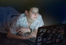 kids with computer