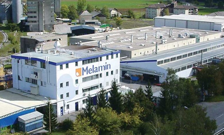 melamin se sooca z izzivi kako obvladujejo tezavne razmere 6a1aa72daa5f8 1780131629
