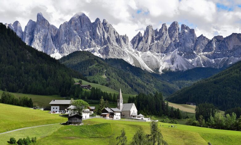 mlada plezalca dramaticno resena po padcu na cima dei preti 69f9a38dc556c 1777968013