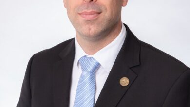 napad na redarja v novem mestu zupan macedoni zahteva ukrepanje 6a060dc3da26e 1778781635