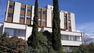 ob koncu sojenja jagodicu grozi izgon tozilstvo zahteva strogo kazen 6a05ab58a495c 1778756440