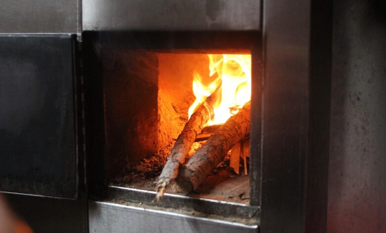 Vlada v odhodu spreminja uredbo o kurilnih napravah 1 stove