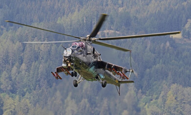 Ameriški vojaški helikopter strmoglavil pri Hormuški ožini, pilota rešena 1 helicopter