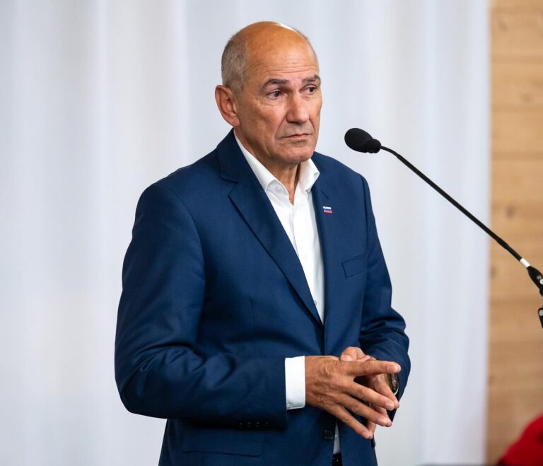 Nova vlada Janeza Janše: Prvi ukrepi in projekti za prihodnost