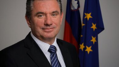 Andrej Vizjak stran fb