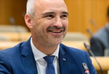 minister cigler kralj obljublja pomoc dolenjskim kmetom v boju s suso in divjadjo 6a91ccb407945 1787940020