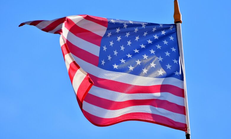 ZDA zaostruje sankcije: Iran pred zgodovinsko preizkušnjo 1 usa flag