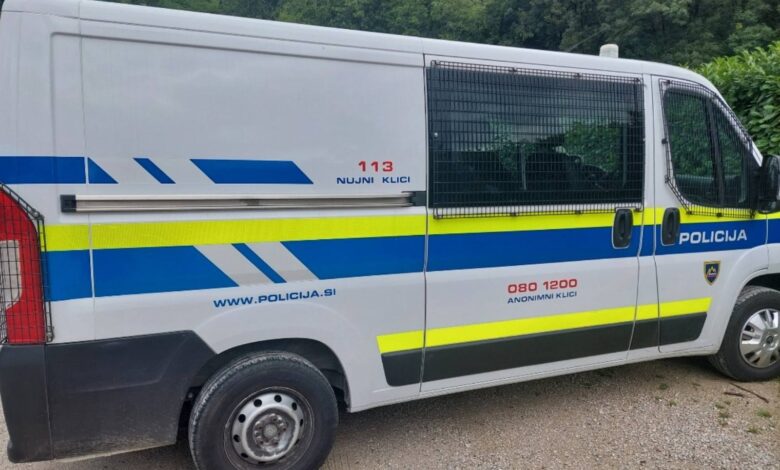 Dramatična nesreča na Zgornji Polskavi: Voznik pobegnil 1 dramaticna nesreca na zgornji polskavi voznik pobegnil 6ab797aeb2db9 1790416814