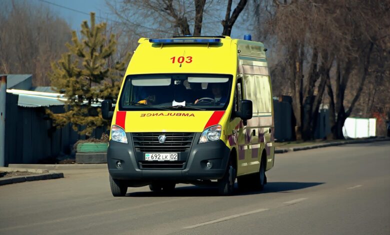 huda nesreca v novem mestu avto trcil v 58 letnega komunalnega delavca med pobiranjem odpadkov in ga hudo poskodoval foto 6a9acef60f55c 1788530422