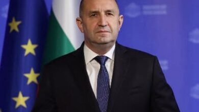 Evropski parlament udaril po Bolgariji: Zaradi ruskih napadov zahteva odločnejše ukrepanje, na mizi tudi pomorska operacija 3 rumen radev bolgarski premier vir njegov fb e1792745238979