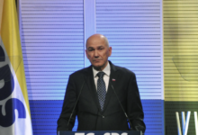 volivci zavrnili vladna predloga jansa pa namesto samokritike isce krivce drugje 6ad72da40a763 1792486820